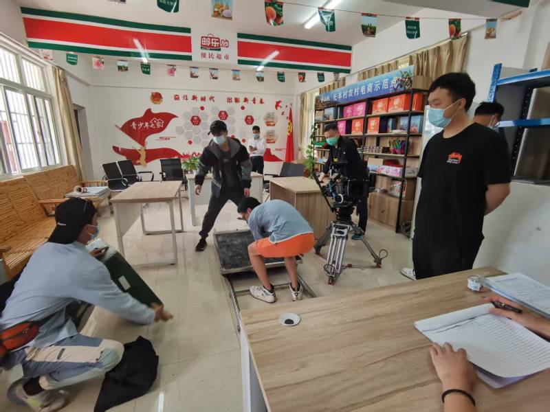 旅顺口区广告片拍摄公司：极简主义践行者，少即是多的视觉哲学